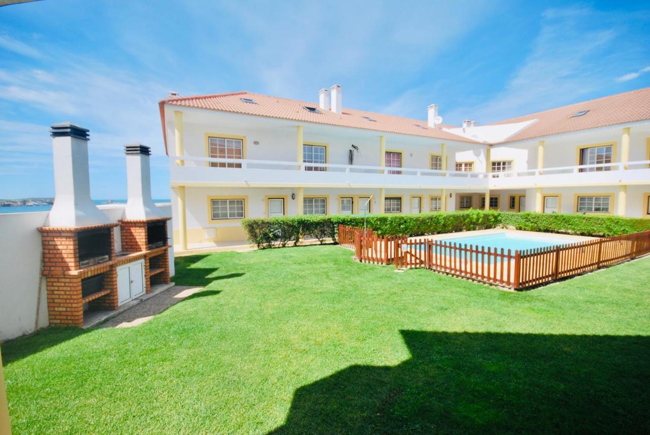 Catarina House - Baleal Beach, Balcony, Pool Ferrel  Kültér fotó